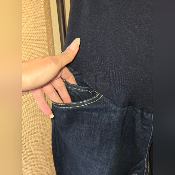Women's Alivia Ford Distressed Hem Maternity Blue Jeans Size XL - Picture 2 of 11